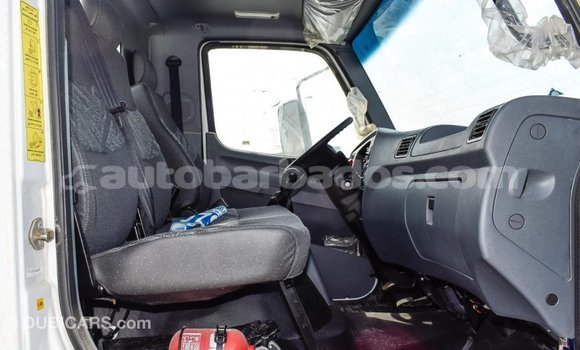 Buy Import Mercedes-Benz 190 (W201) White Car in Import - Dubai in Barbados Buy Import Mercedes-Benz 190 (W201) White Car in Import - Dubai in Barbados