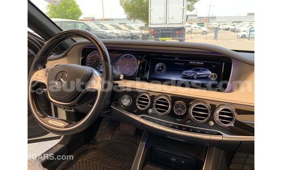 Buy Import Mercedes-Benz 190 (W201) White Car in Import - Dubai in Barbados Buy Import Mercedes-Benz 190 (W201) White Car in Import - Dubai in Barbados