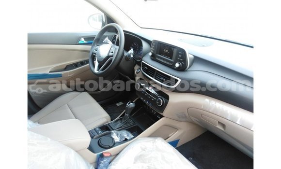 Buy Import Hyundai Tucson White Car in Import - Dubai in Barbados Buy Import Hyundai Tucson White Car in Import - Dubai in Barbados