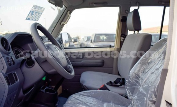 Buy Import Toyota Land Cruiser White Car in Import - Dubai in Barbados Buy Import Toyota Land Cruiser White Car in Import - Dubai in Barbados