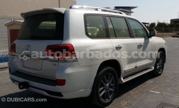 Buy Import Toyota Land Cruiser White Car in Import - Dubai in Barbados Buy Import Toyota Land Cruiser White Car in Import - Dubai in Barbados