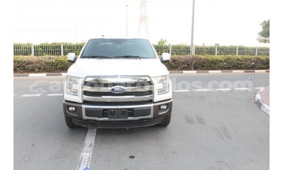 Buy Import Ford Club Wagon White Car in Import - Dubai in Barbados