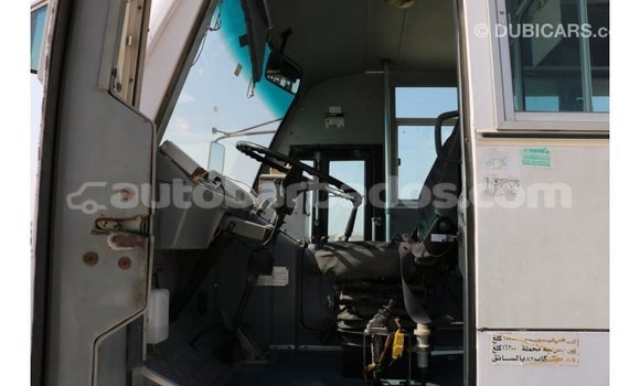 Buy Import Tata Xenon White Car in Import - Dubai in Barbados