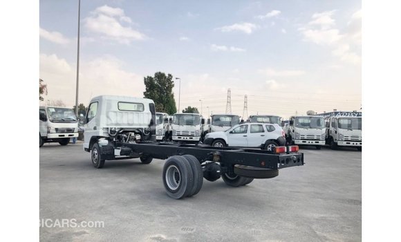 Buy Import Mitsubishi L400 White Truck in Import - Dubai in Barbados Buy Import Mitsubishi L400 White Truck in Import - Dubai in Barbados