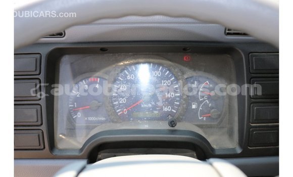 Buy Import Mitsubishi L400 White Truck in Import - Dubai in Barbados