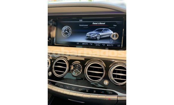 Buy Import Mercedes-Benz 190 (W201) White Car in Import - Dubai in Barbados Buy Import Mercedes-Benz 190 (W201) White Car in Import - Dubai in Barbados