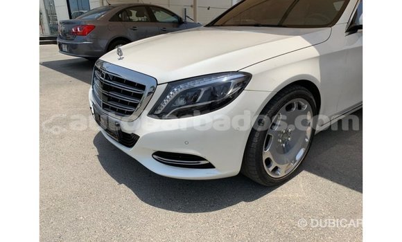 Buy Import Mercedes-Benz 190 (W201) White Car in Import - Dubai in Barbados Buy Import Mercedes-Benz 190 (W201) White Car in Import - Dubai in Barbados