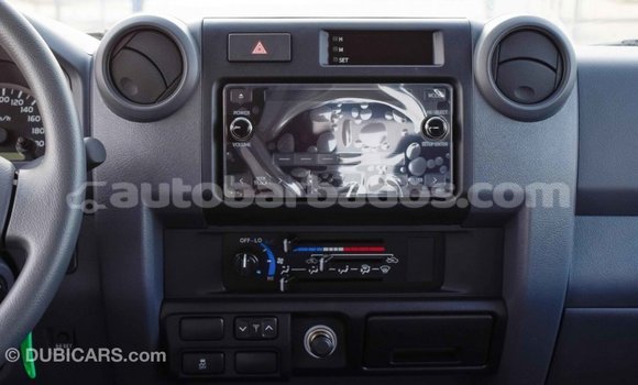 Buy Import Toyota Land Cruiser White Car in Import - Dubai in Barbados Buy Import Toyota Land Cruiser White Car in Import - Dubai in Barbados