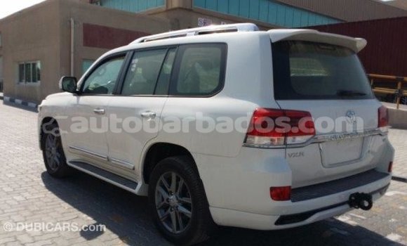 Buy Import Toyota Land Cruiser White Car in Import - Dubai in Barbados Buy Import Toyota Land Cruiser White Car in Import - Dubai in Barbados